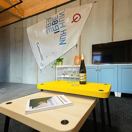 Kaloz Apartmanhaz Апартаменты Веленце