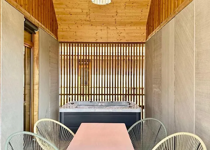 Apartmán Kaloz Apartmanhaz *